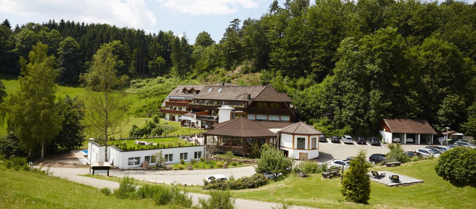 Außenansicht des Hotel Käppelehof im Schwarzwald
